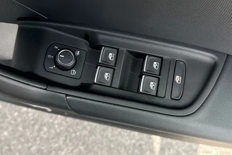  Audi A1 1.0 TFSI 25 S line Sportback Euro 6 (s/s) 5dr Thumbnail #21