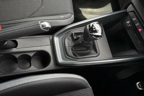  Audi A1 1.0 TFSI 25 S line Sportback Euro 6 (s/s) 5dr Thumbnail #23