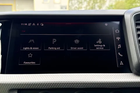  Audi A1 1.0 TFSI 25 S line Sportback Euro 6 (s/s) 5dr Thumbnail #45