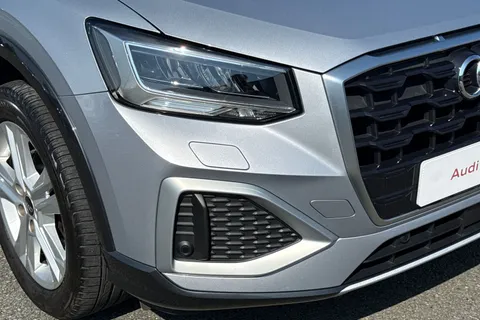 9 of 64 for AUDI Q2 35 TFSI Sport 5dr