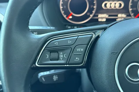 42 of 64 for AUDI Q2 35 TFSI Sport 5dr