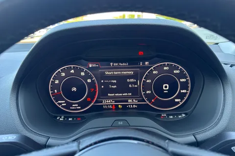 45 of 64 for AUDI Q2 35 TFSI Sport 5dr