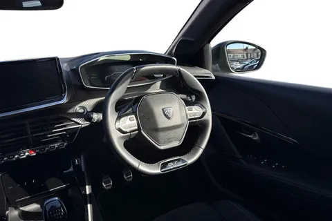 FG25YBH PEUGEOT 208 1.2 PureTech GT Euro 6 (s/s) 5dr Thumbnail #14