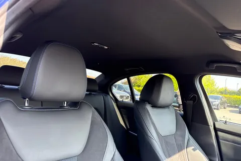 YD74LRV BMW 3 Series 2.0 320i M Sport Auto Euro 6 (s/s) 4dr Thumbnail #25