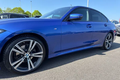 YD74LRV BMW 3 Series 2.0 320i M Sport Auto Euro 6 (s/s) 4dr Thumbnail #29