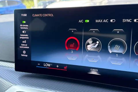 YD74LRV BMW 3 Series 2.0 320i M Sport Auto Euro 6 (s/s) 4dr Thumbnail #58