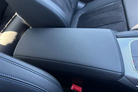 YD74LRV BMW 3 Series 2.0 320i M Sport Auto Euro 6 (s/s) 4dr Thumbnail #61