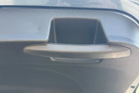 JO61PUB Ford Kuga 2.0 TDCi EcoBlue ST-Line AWD Euro 6 (s/s) 5dr Thumbnail #29