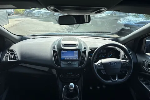 JO61PUB Ford Kuga 2.0 TDCi EcoBlue ST-Line AWD Euro 6 (s/s) 5dr Thumbnail #33