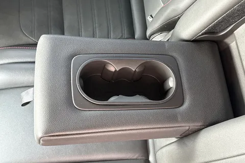 JO61PUB Ford Kuga 2.0 TDCi EcoBlue ST-Line AWD Euro 6 (s/s) 5dr Thumbnail #36