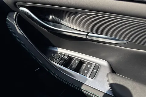 LD25YST BYD Seal U 1.5 18.3kWh Boost CVT Auto Euro 6 (s/s) 5dr Thumbnail #19