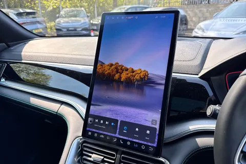 LD25YST BYD Seal U 1.5 18.3kWh Boost CVT Auto Euro 6 (s/s) 5dr Thumbnail #39