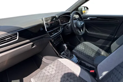 KN75NZG Volkswagen T-Roc 2.0 TDI 150 EVO R-Line 5dr DSG ⭐panoramic sunroof, Rear view camera⭐ Thumbnail #16