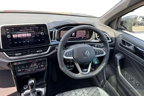 KN75NZG Volkswagen T-Roc 2.0 TDI 150 EVO R-Line 5dr DSG ⭐panoramic sunroof, Rear view camera⭐ Thumbnail #19