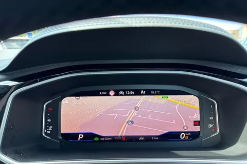 KN75NZG Volkswagen T-Roc 2.0 TDI 150 EVO R-Line 5dr DSG ⭐panoramic sunroof, Rear view camera⭐ Thumbnail #27