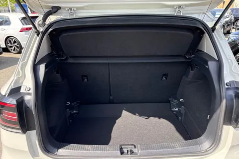 DU22FCL Volkswagen T-Cross 1.0 TSI Active 5dr Thumbnail #8