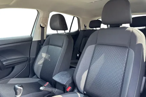 DU22FCL Volkswagen T-Cross 1.0 TSI Active 5dr Thumbnail #17