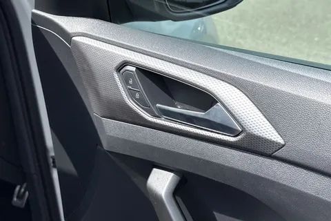 DU22FCL Volkswagen T-Cross 1.0 TSI Active 5dr Thumbnail #22