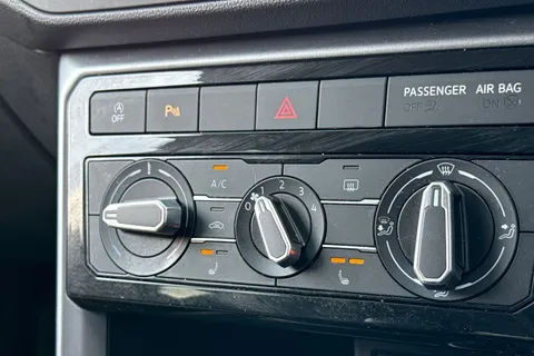 DU22FCL Volkswagen T-Cross 1.0 TSI Active 5dr Thumbnail #34