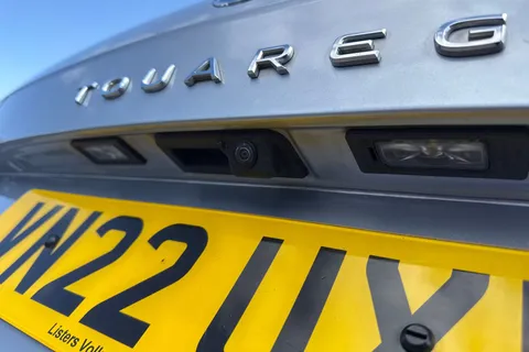 VN22UXW Volkswagen Touareg 3.0 V6 TSI 4Motion Black Edition ⭐Active climate Seats, Heated windscreen⭐ Thumbnail #28