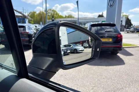 VN22UXW Volkswagen Touareg 3.0 V6 TSI 4Motion Black Edition ⭐Active climate Seats, Heated windscreen⭐ Thumbnail #45