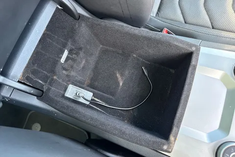 VN22UXW Volkswagen Touareg 3.0 V6 TSI 4Motion Black Edition ⭐Active climate Seats, Heated windscreen⭐ Thumbnail #49