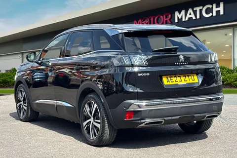 AE23ZTU PEUGEOT 3008 1.6 13.2kWh GT e-EAT 4WD Euro 6 (s/s) 5dr Thumbnail #3
