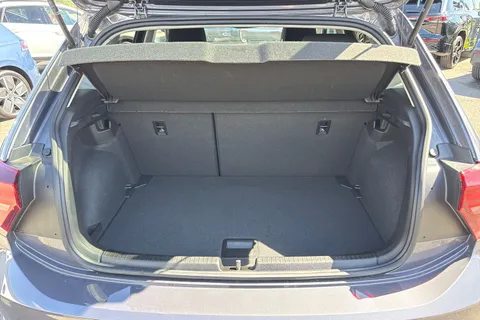 FV25AZL Volkswagen Polo 1.0 TSI Match 5dr DSG Thumbnail #8