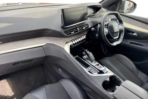 AE23ZTU PEUGEOT 3008 1.6 13.2kWh GT e-EAT 4WD Euro 6 (s/s) 5dr Thumbnail #16