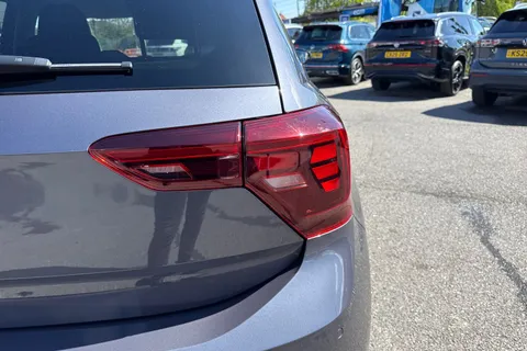 FV25AZL Volkswagen Polo 1.0 TSI Match 5dr DSG Thumbnail #27