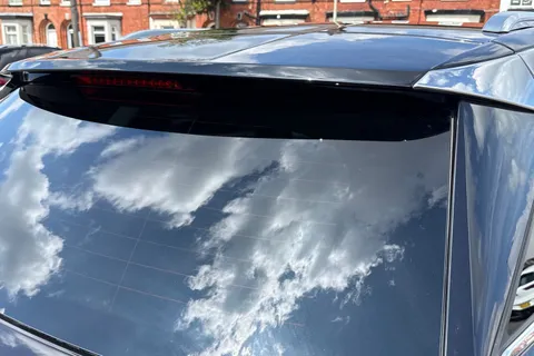 AE23ZTU PEUGEOT 3008 1.6 13.2kWh GT e-EAT 4WD Euro 6 (s/s) 5dr Thumbnail #30