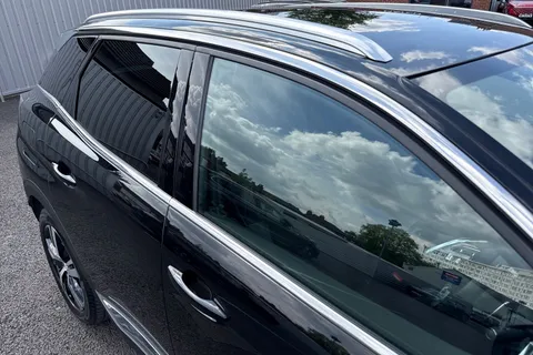 AE23ZTU PEUGEOT 3008 1.6 13.2kWh GT e-EAT 4WD Euro 6 (s/s) 5dr Thumbnail #38