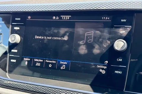 FV25AZL Volkswagen Polo 1.0 TSI Match 5dr DSG Thumbnail #47