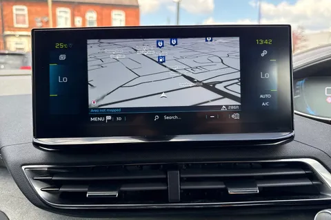 AE23ZTU PEUGEOT 3008 1.6 13.2kWh GT e-EAT 4WD Euro 6 (s/s) 5dr Thumbnail #54