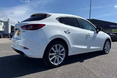 YP66YVO Mazda Mazda3 2.2 SKYACTIV-D Sport Nav Auto Euro 6 (s/s) 5dr Thumbnail #35