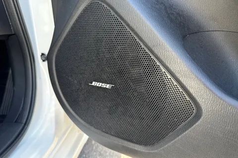 YP66YVO Mazda Mazda3 2.2 SKYACTIV-D Sport Nav Auto Euro 6 (s/s) 5dr Thumbnail #39