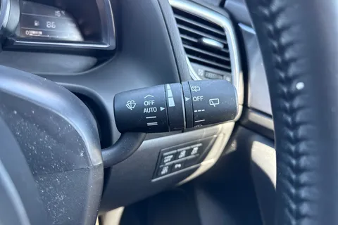 YP66YVO Mazda Mazda3 2.2 SKYACTIV-D Sport Nav Auto Euro 6 (s/s) 5dr Thumbnail #44