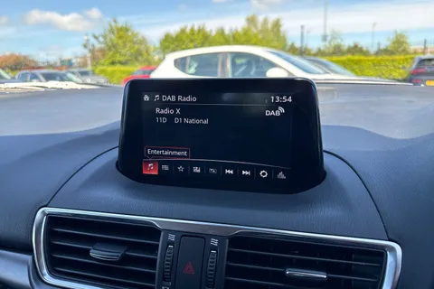 YP66YVO Mazda Mazda3 2.2 SKYACTIV-D Sport Nav Auto Euro 6 (s/s) 5dr Thumbnail #49