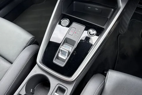 BV23VEX Audi A3 S line 30 TFSI  110 PS S tronic Thumbnail #24