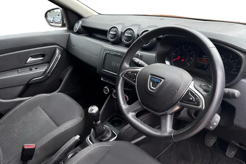 DP68ZWL Dacia Duster 1.6 SCe Comfort Euro 6 (s/s) 5dr Thumbnail #9
