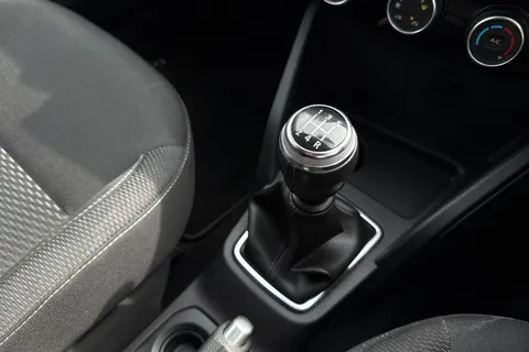 DP68ZWL Dacia Duster 1.6 SCe Comfort Euro 6 (s/s) 5dr Thumbnail #21