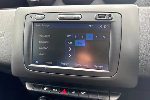 DP68ZWL Dacia Duster 1.6 SCe Comfort Euro 6 (s/s) 5dr Thumbnail #35