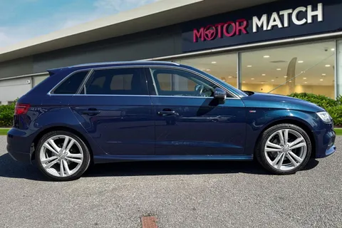 DG68TLK Audi A3 1.5 TFSI CoD 35 S line Sportback S Tronic Euro 6 (s/s) 5dr Thumbnail #4