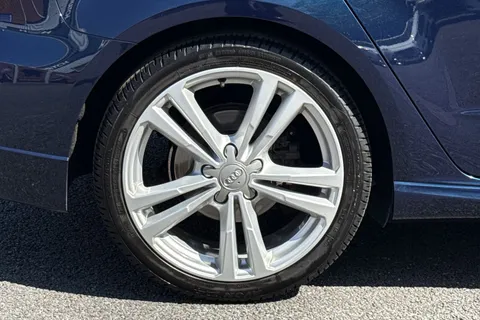 DG68TLK Audi A3 1.5 TFSI CoD 35 S line Sportback S Tronic Euro 6 (s/s) 5dr Thumbnail #12