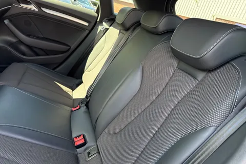 DG68TLK Audi A3 1.5 TFSI CoD 35 S line Sportback S Tronic Euro 6 (s/s) 5dr Thumbnail #20