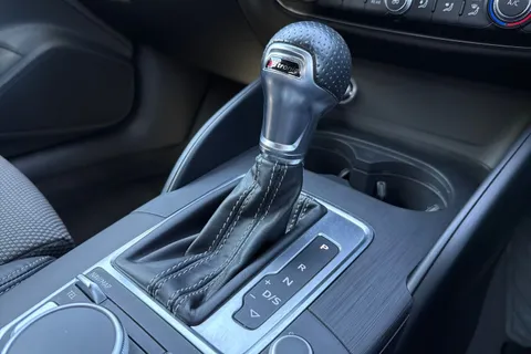 DG68TLK Audi A3 1.5 TFSI CoD 35 S line Sportback S Tronic Euro 6 (s/s) 5dr Thumbnail #24