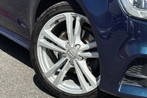 DG68TLK Audi A3 1.5 TFSI CoD 35 S line Sportback S Tronic Euro 6 (s/s) 5dr Thumbnail #28