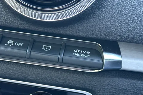 DG68TLK Audi A3 1.5 TFSI CoD 35 S line Sportback S Tronic Euro 6 (s/s) 5dr Thumbnail #40