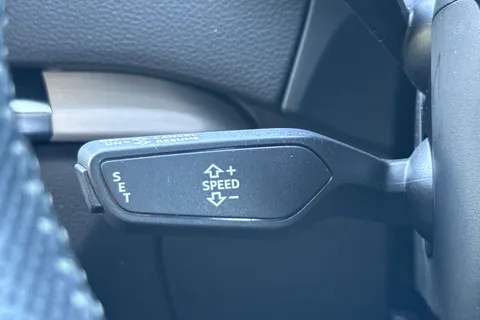 DG68TLK Audi A3 1.5 TFSI CoD 35 S line Sportback S Tronic Euro 6 (s/s) 5dr Thumbnail #46