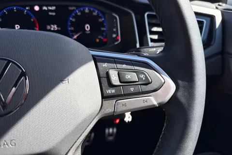 DE25YHU Volkswagen Polo 1.0 TSI 115 R-Line 5dr DSG ⭐Heated Front Seats⭐ Thumbnail #44